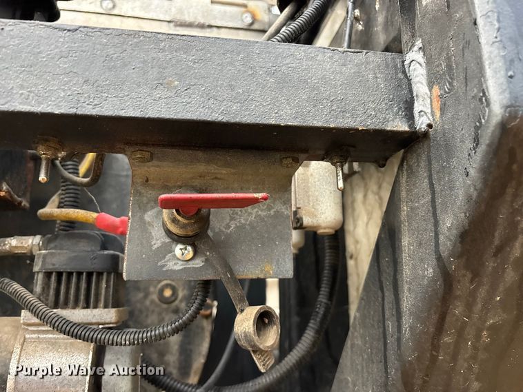 image for item EO4479 Skid steer winch