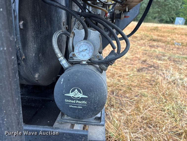 image for item EO4479 Skid steer winch