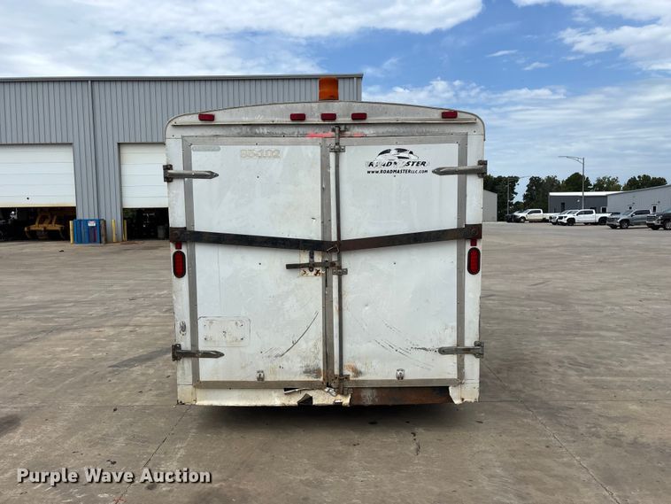 image for item EO4483 2009 Roadmaster enclosed cargo trailer