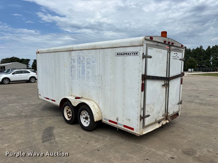 image for item EO4483 2009 Roadmaster enclosed cargo trailer