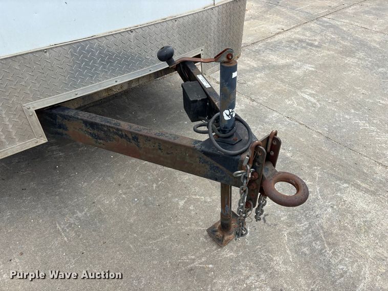 image for item EO4483 2009 Roadmaster enclosed cargo trailer