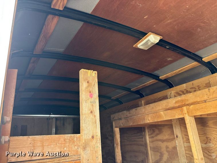 image for item EO4483 2009 Roadmaster enclosed cargo trailer