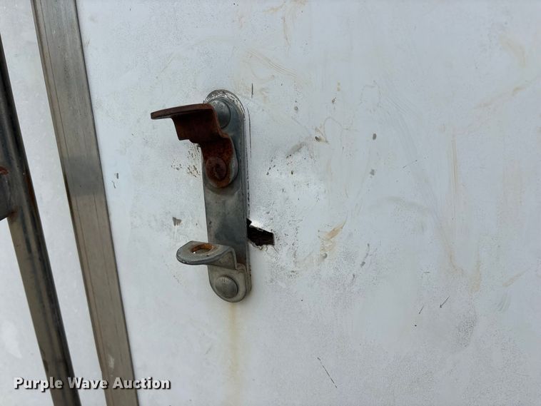 image for item EO4483 2009 Roadmaster enclosed cargo trailer