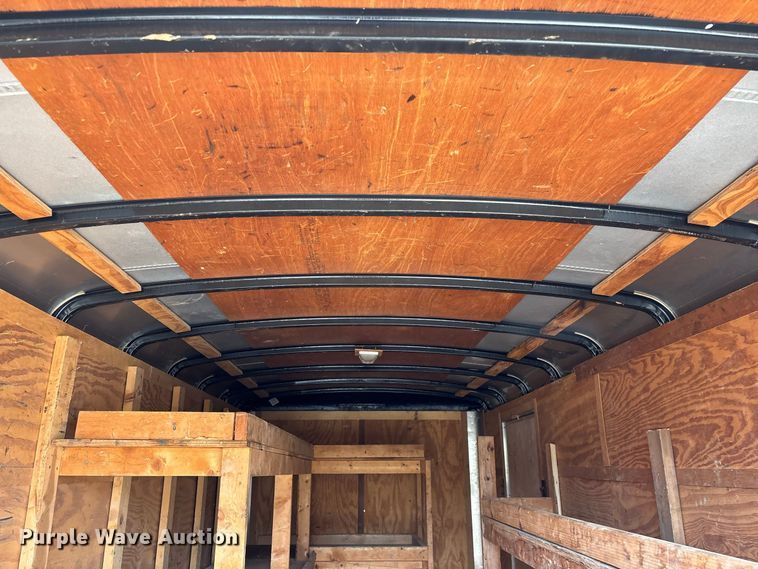 image for item EO4483 2009 Roadmaster enclosed cargo trailer