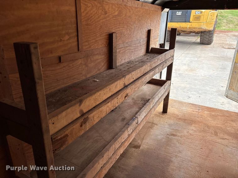 image for item EO4483 2009 Roadmaster enclosed cargo trailer