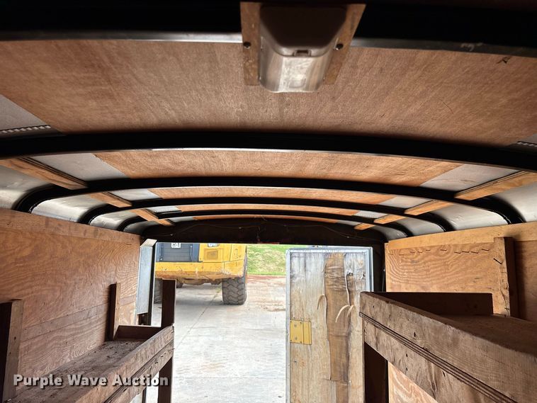image for item EO4483 2009 Roadmaster enclosed cargo trailer