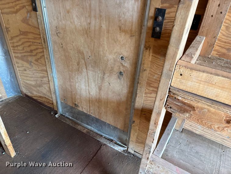 image for item EO4483 2009 Roadmaster enclosed cargo trailer