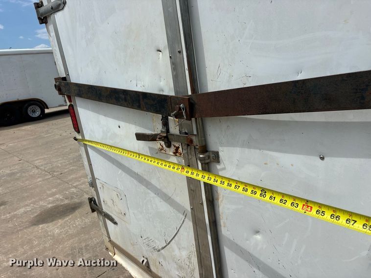 image for item EO4483 2009 Roadmaster enclosed cargo trailer