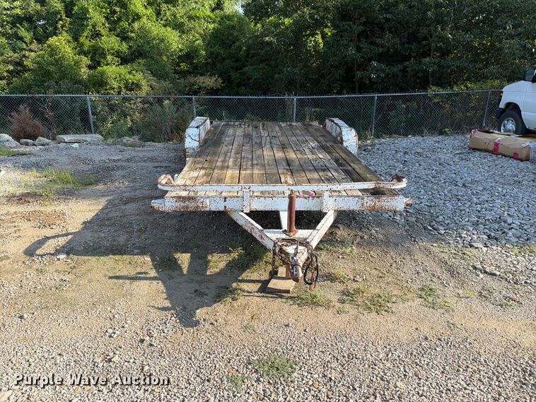 image for item EO8733 2004 Big Tex 10CH-18 utility trailer