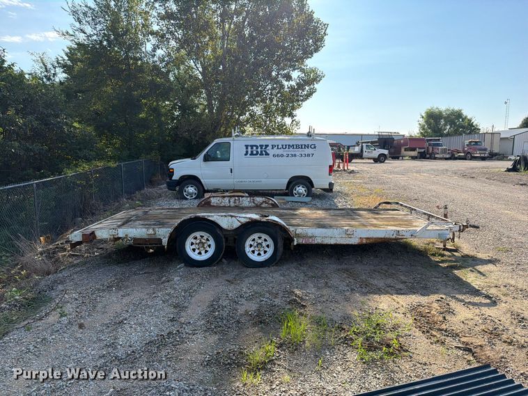 image for item EO8733 2004 Big Tex 10CH-18 utility trailer