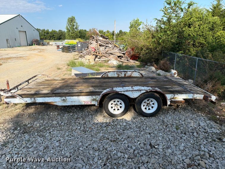 image for item EO8733 2004 Big Tex 10CH-18 utility trailer