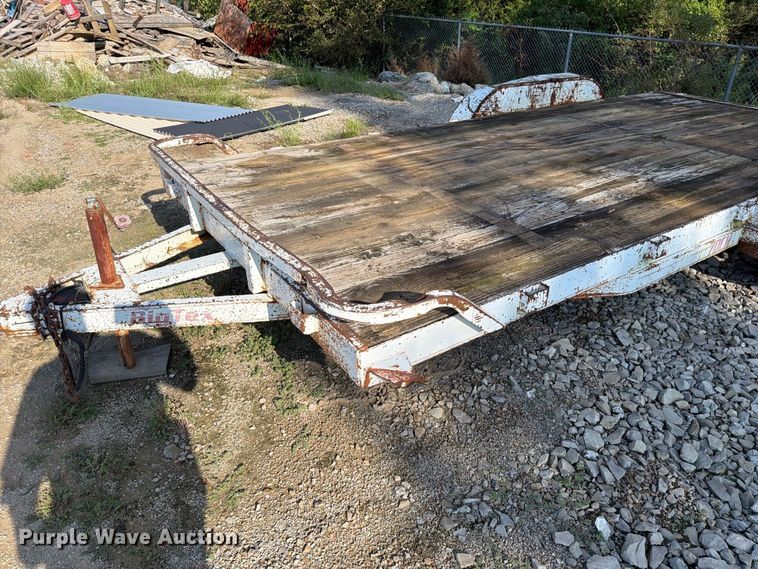 image for item EO8733 2004 Big Tex 10CH-18 utility trailer