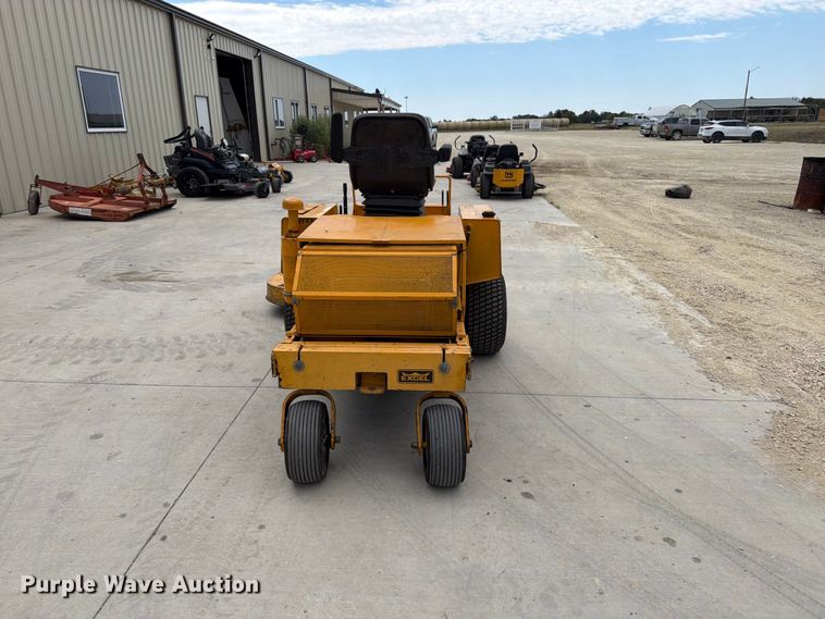 image for item EP7510 Excel Hustler 320 ZTR lawn mower