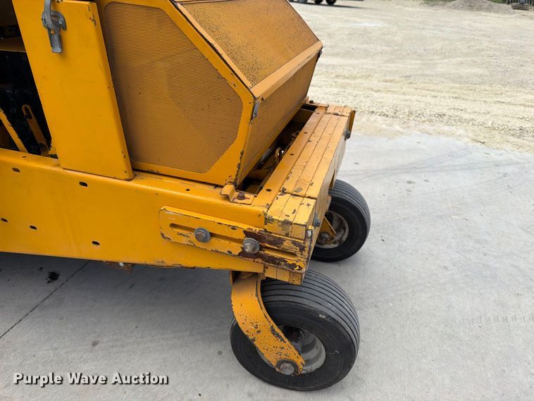 image for item EP7510 Excel Hustler 320 ZTR lawn mower