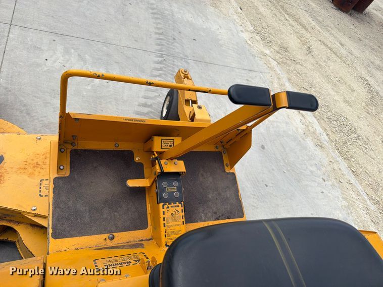 image for item EP7510 Excel Hustler 320 ZTR lawn mower