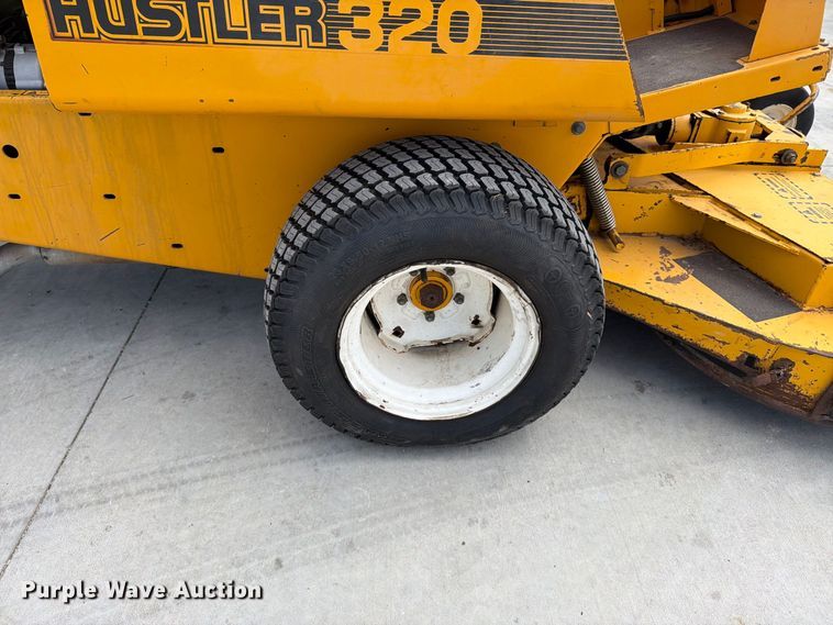 image for item EP7510 Excel Hustler 320 ZTR lawn mower