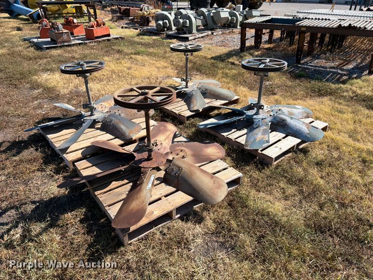 image for item EP7516 (4) industrial fans