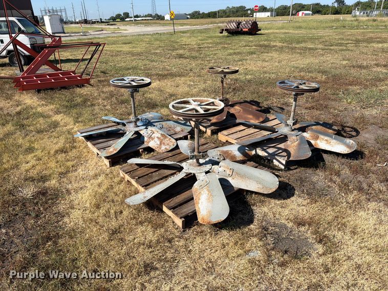 image for item EP7516 (4) industrial fans
