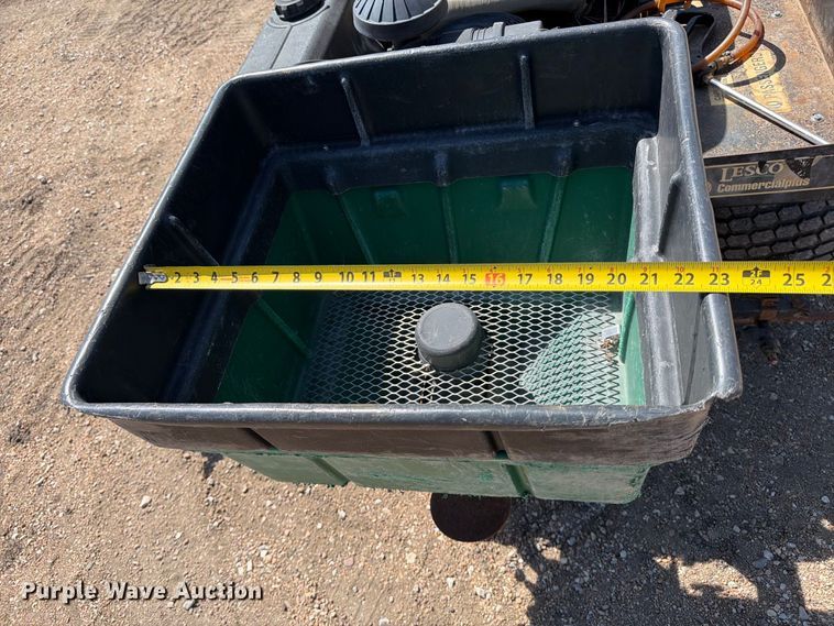 image for item EP7519 2007 Lesco Z-Two-SS spreader