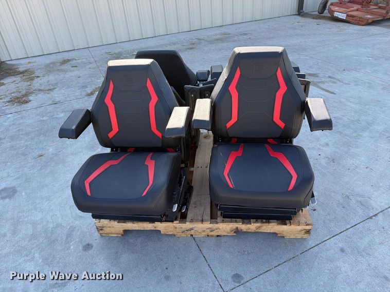image for item EP7530 (8) Gravely lawn mower seats