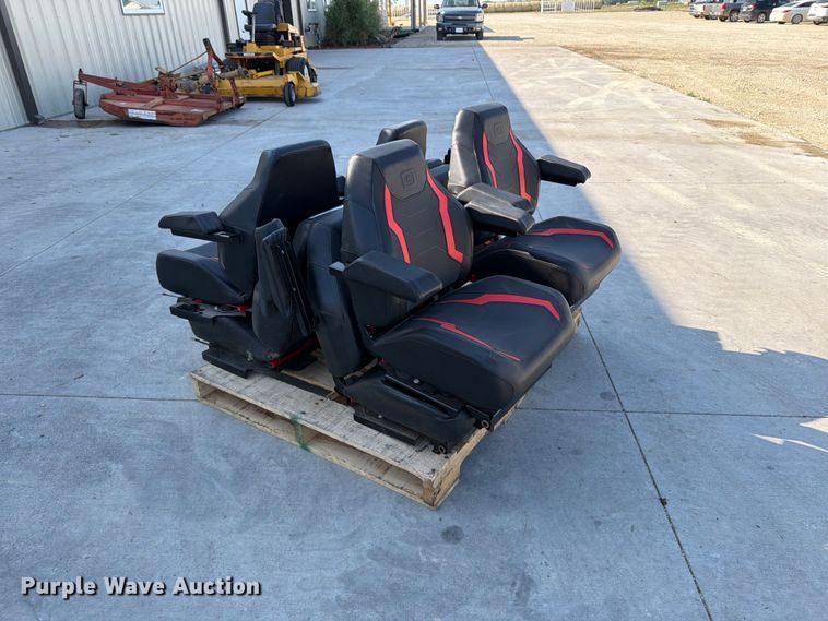 image for item EP7530 (8) Gravely lawn mower seats