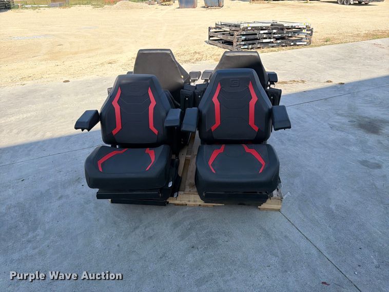 image for item EP7530 (8) Gravely lawn mower seats