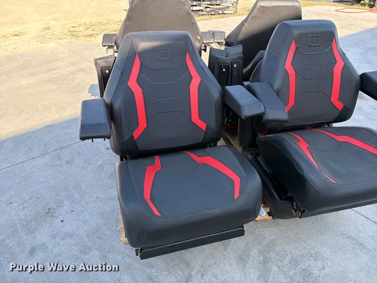 image for item EP7530 (8) Gravely lawn mower seats