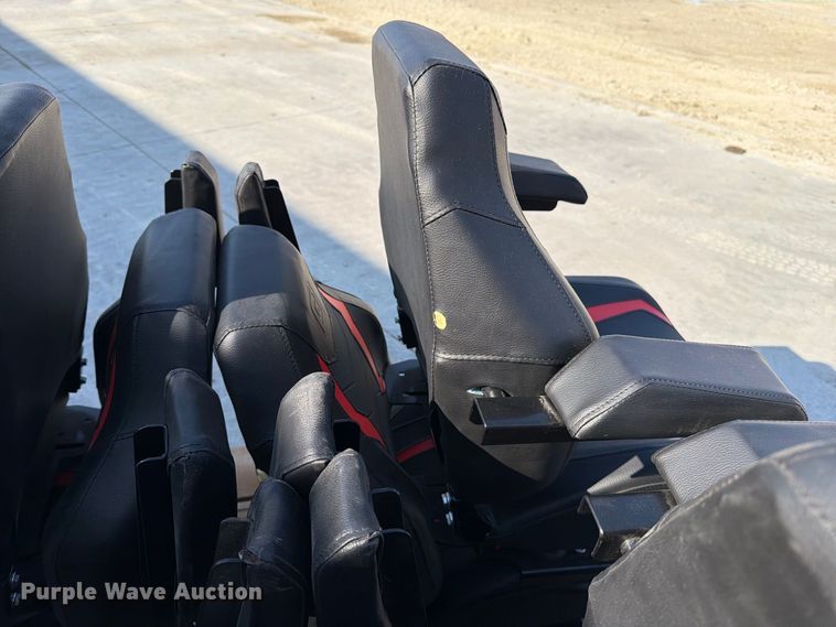 image for item EP7530 (8) Gravely lawn mower seats
