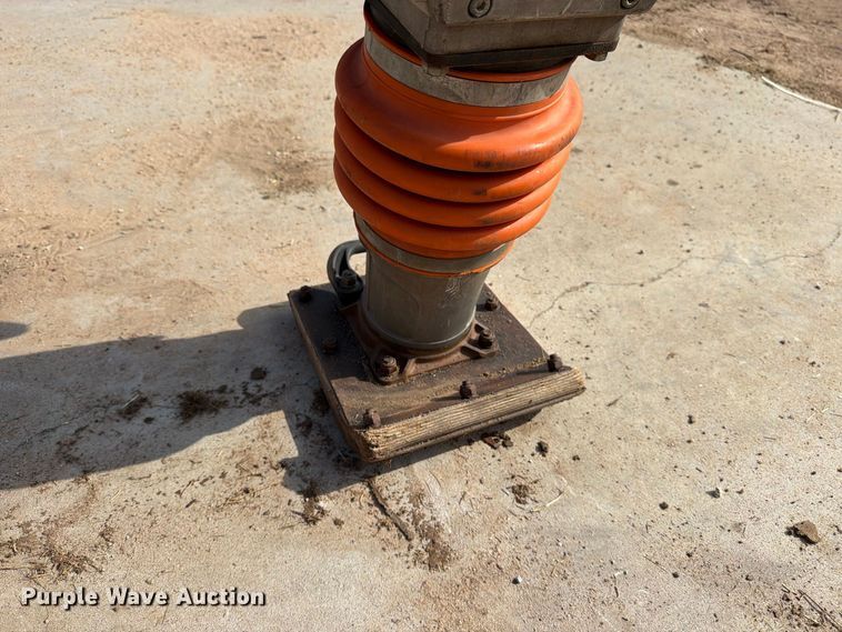 image for item EP7532 Multiquip-Mikasa MTX-70HD plate compactor