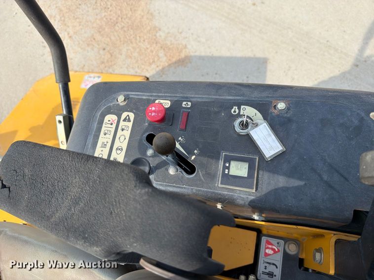 image for item EP7535 2015 Hustler X-One ZTR lawn mower