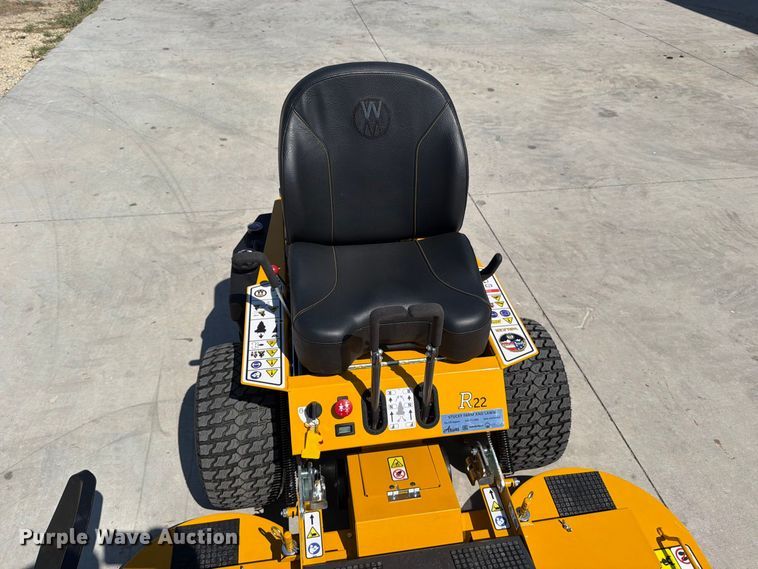 image for item EP7567 Walker MR22-16 ZTR lawn mower