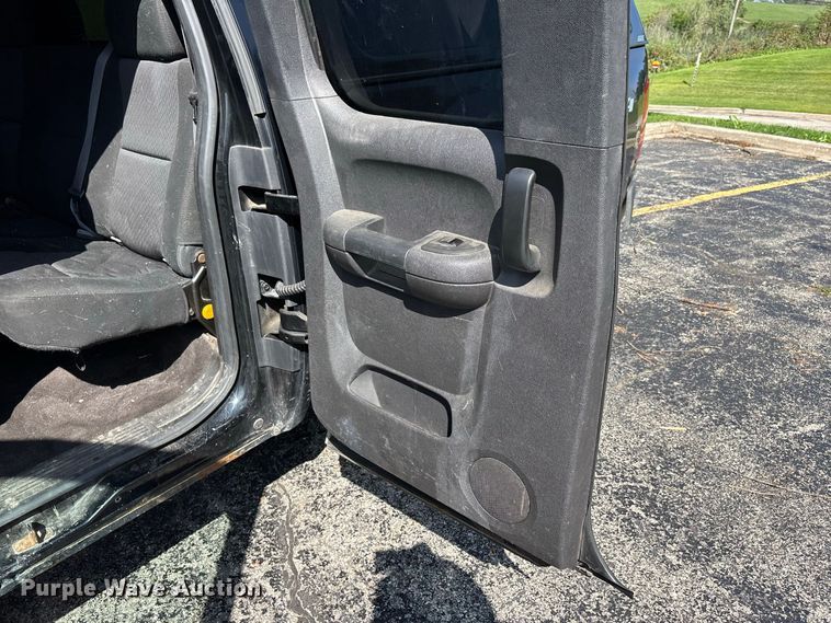 image for item ER3259 2013 Chevrolet Silverado 1500 Ext. Cab pickup truck