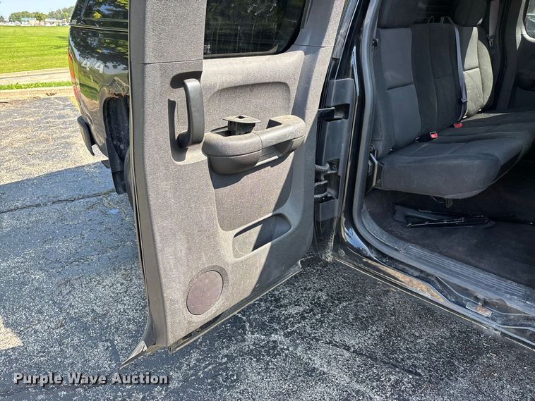 image for item ER3259 2013 Chevrolet Silverado 1500 Ext. Cab pickup truck