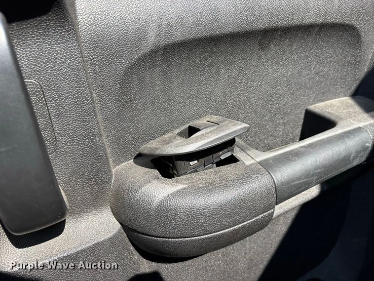 image for item ER3259 2013 Chevrolet Silverado 1500 Ext. Cab pickup truck