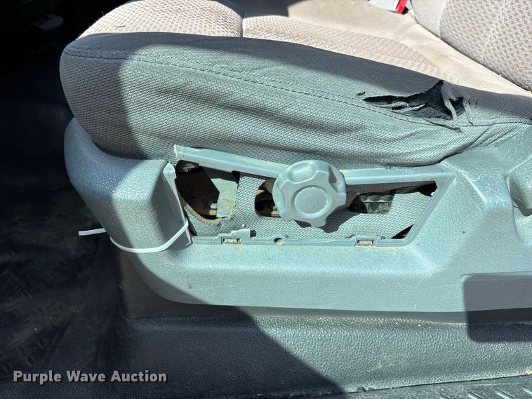 image for item ER3260 2013 Ford F150 Ext. Cab pickup truck