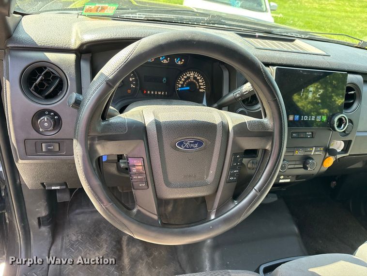 image for item ER3260 2013 Ford F150 Ext. Cab pickup truck
