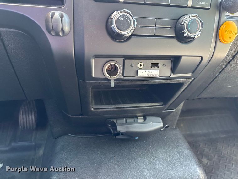 image for item ER3260 2013 Ford F150 Ext. Cab pickup truck