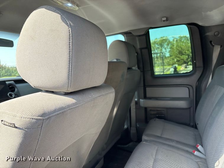 image for item ER3260 2013 Ford F150 Ext. Cab pickup truck