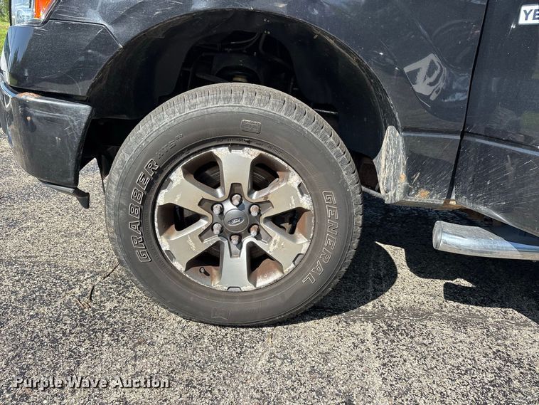 image for item ER3260 2013 Ford F150 Ext. Cab pickup truck