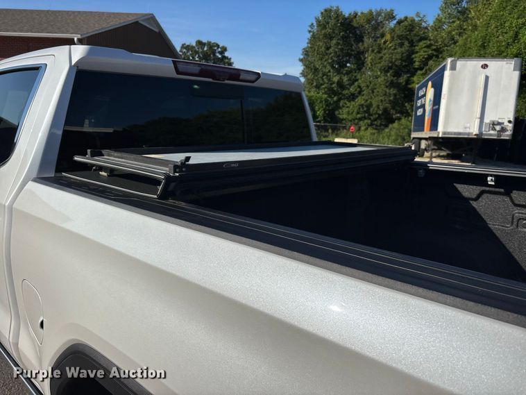 image for item ER3272 2024 GMC Sierra 1500 Crew Cab pickup truck