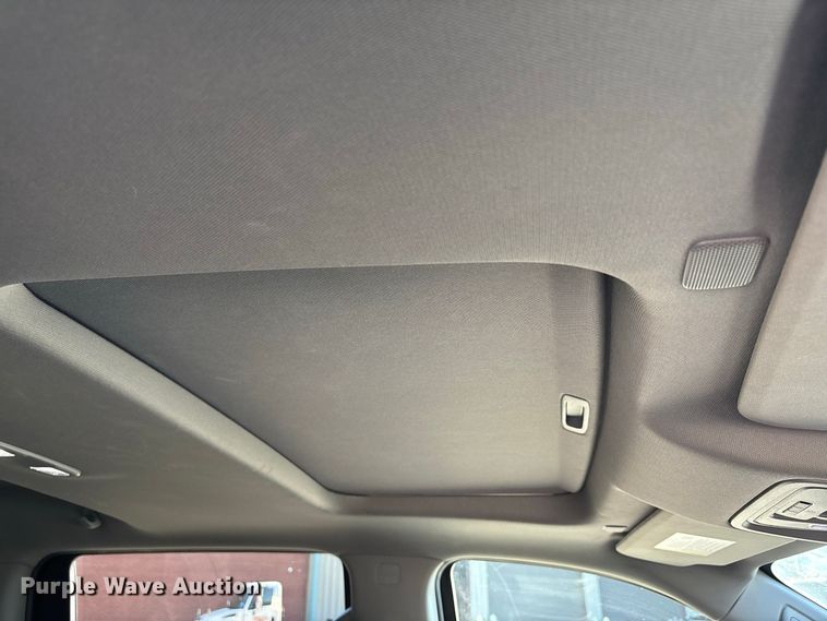 image for item ER3272 2024 GMC Sierra 1500 Crew Cab pickup truck