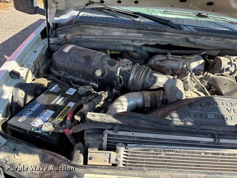 image for item ER3273 2010 Ford F350 Super Duty XL utility bed pickup truck