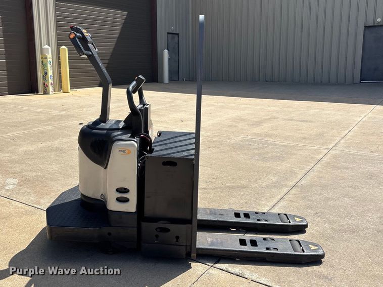 image for item ER3274 Crown PE4500-60 pallet jack