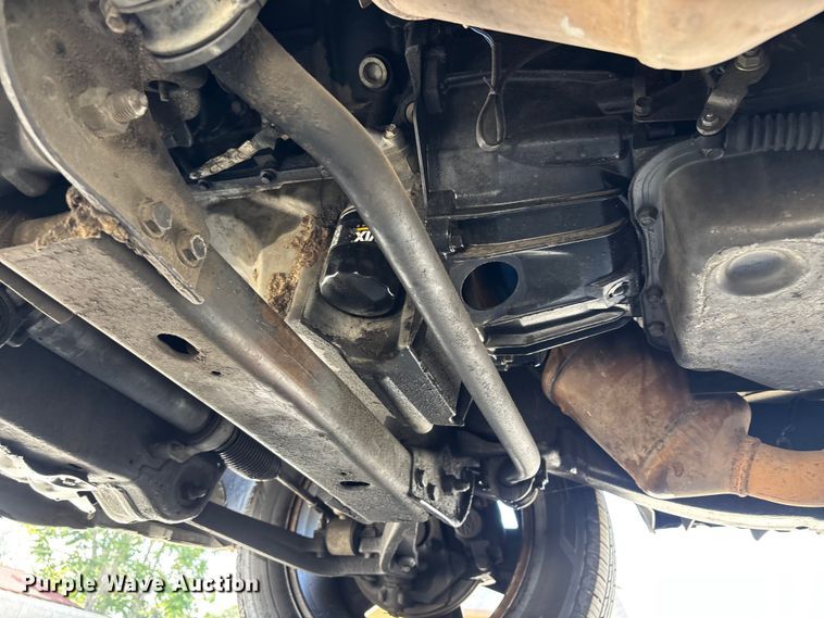image for item ER7590 2007 Chevrolet Silverado 1500 Ext. Cab flatbed pickup truck