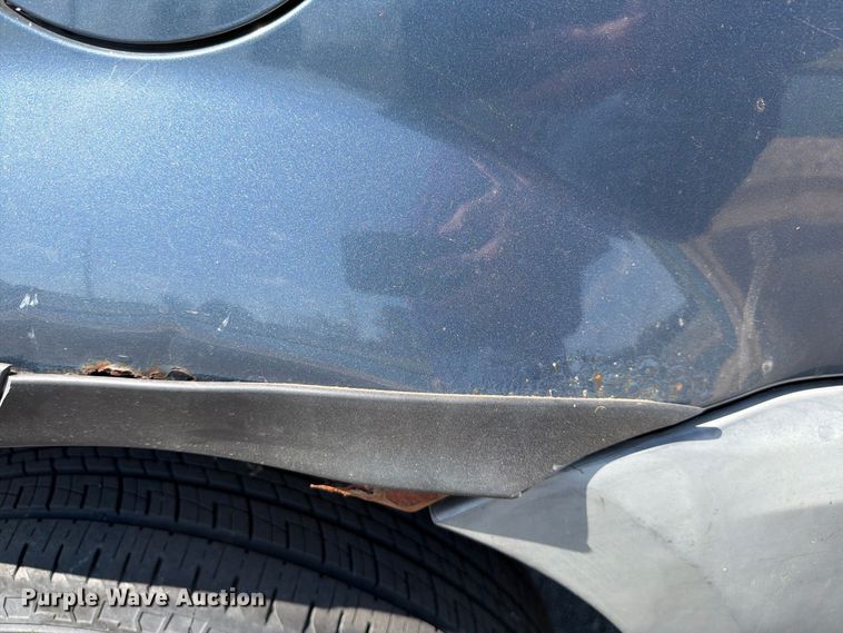 image for item ES6532 2005 Ford Escape SUV