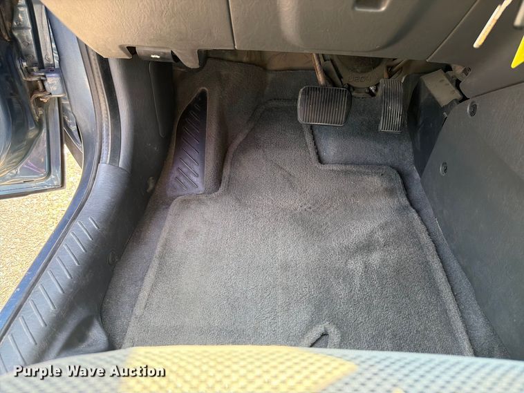 image for item ES6532 2005 Ford Escape SUV