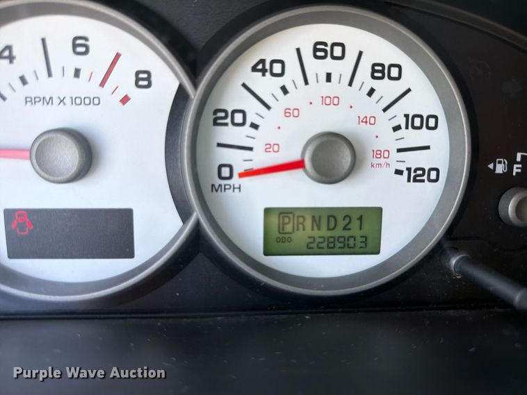 image for item ES6532 2005 Ford Escape SUV