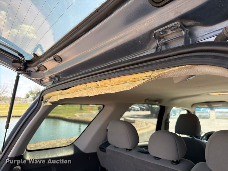 image for item ES6532 2005 Ford Escape SUV