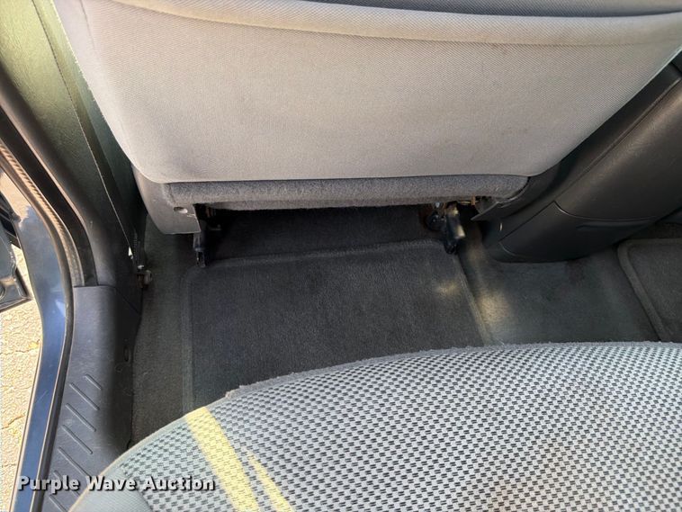 image for item ES6532 2005 Ford Escape SUV