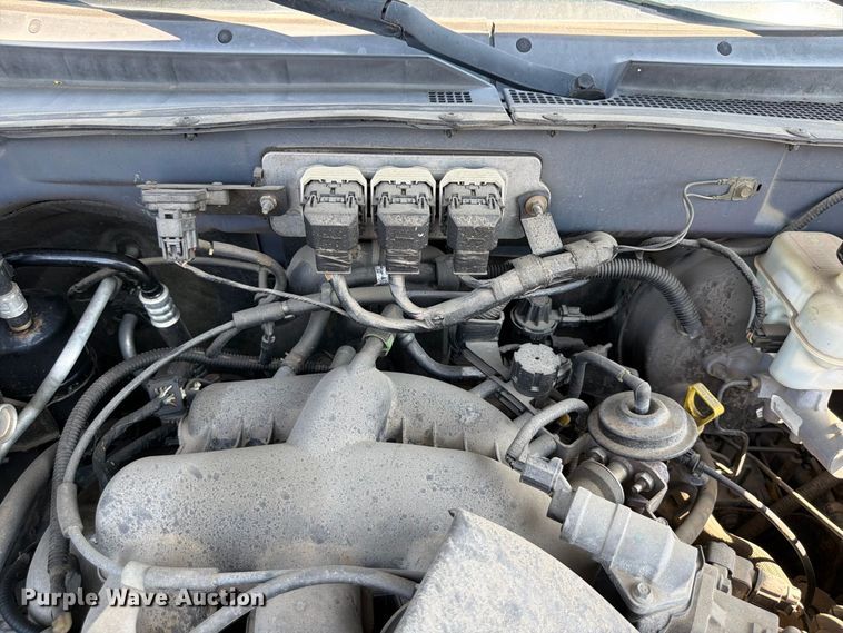 image for item ES6532 2005 Ford Escape SUV